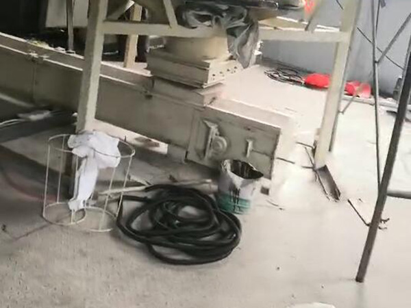 饲料厂家订购我司自动配料控制系统投入使用